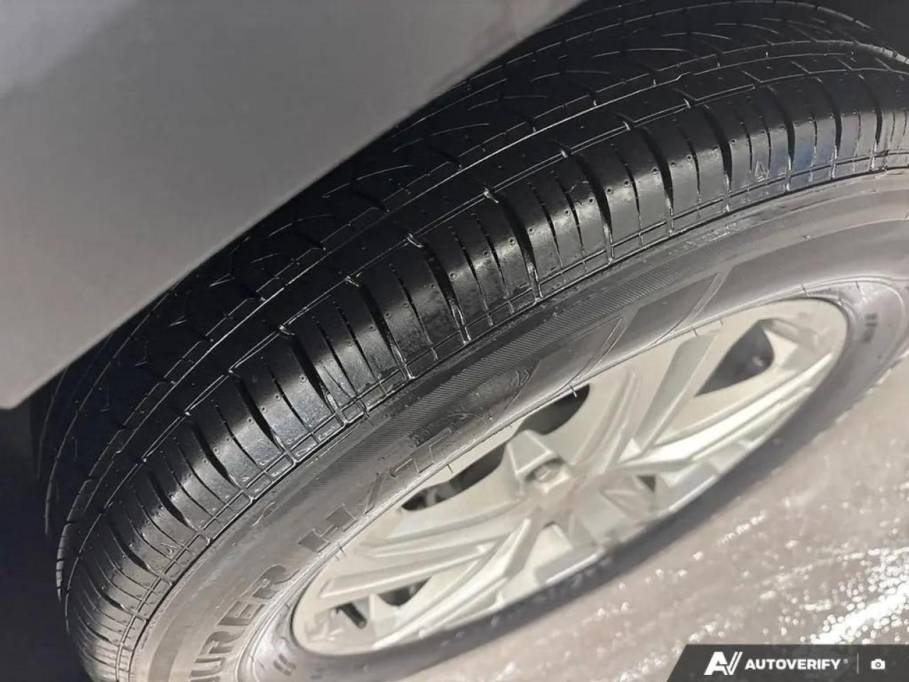 2023 GMC Terrain SLE Front-Wheel Drive Photo