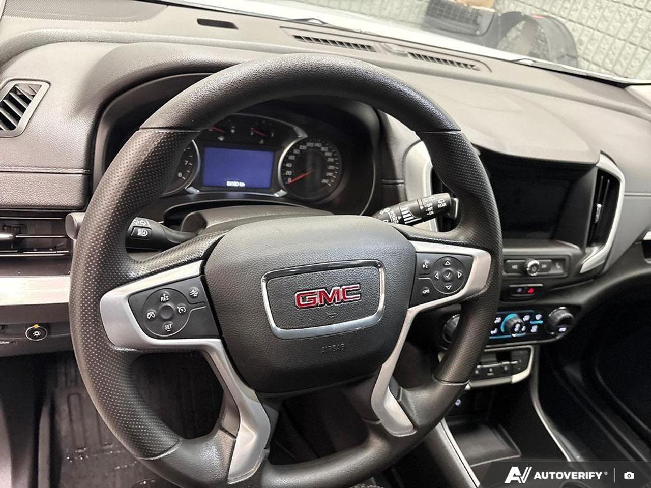 2023 GMC Terrain SLE Front-Wheel Drive Photo
