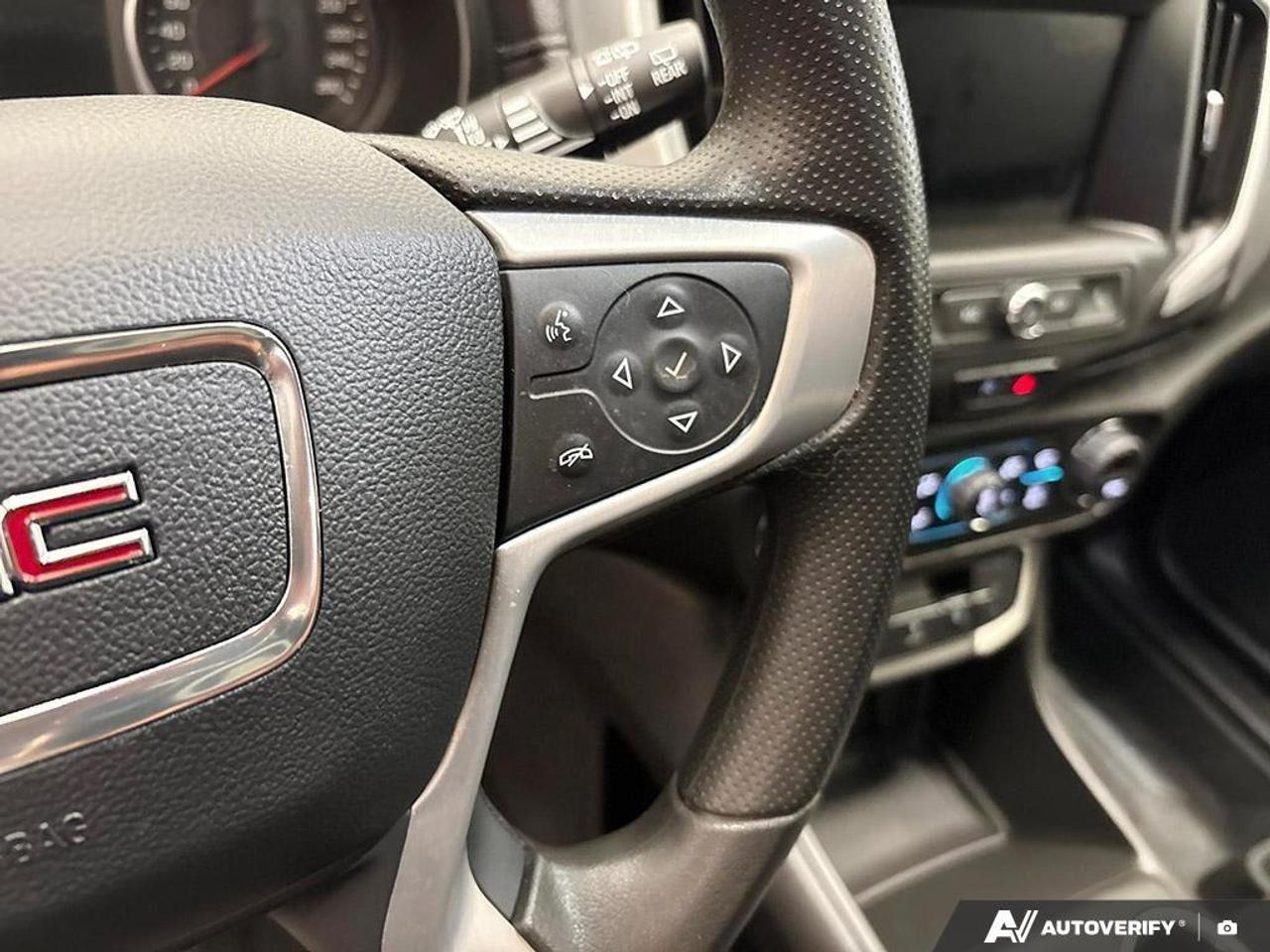 2023 GMC Terrain SLE Front-Wheel Drive Photo