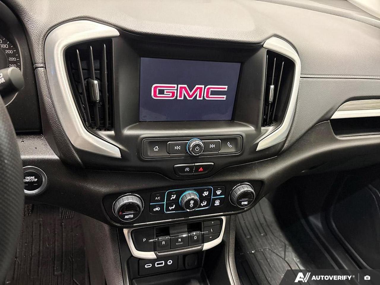 2023 GMC Terrain SLE Front-Wheel Drive Photo