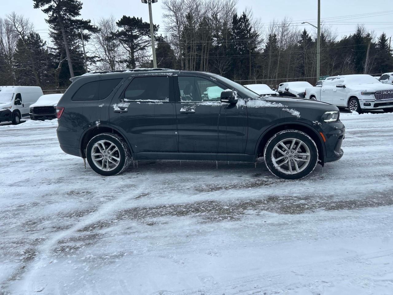 2024 Dodge Durango GT 4dr All-wheel Drive Photo4