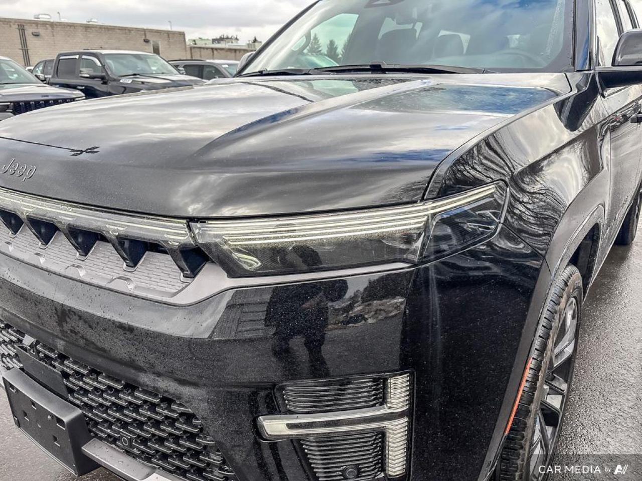 2026 Jeep Grand Wagoneer Summit 4dr 4x4 Photo