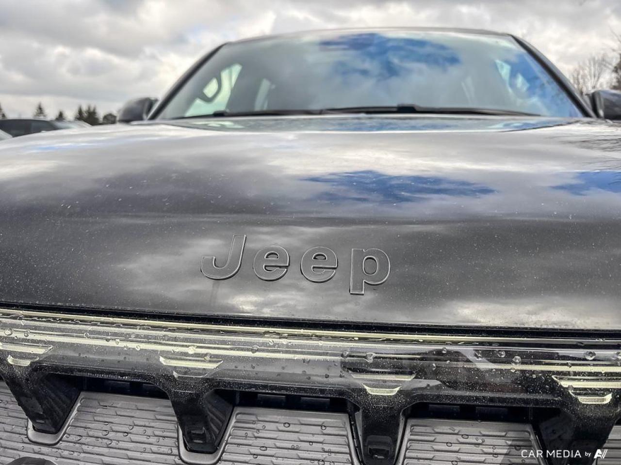 2026 Jeep Grand Wagoneer Summit 4dr 4x4 Photo