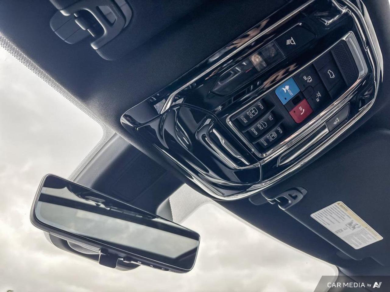 2026 Jeep Grand Wagoneer Summit 4dr 4x4 Photo