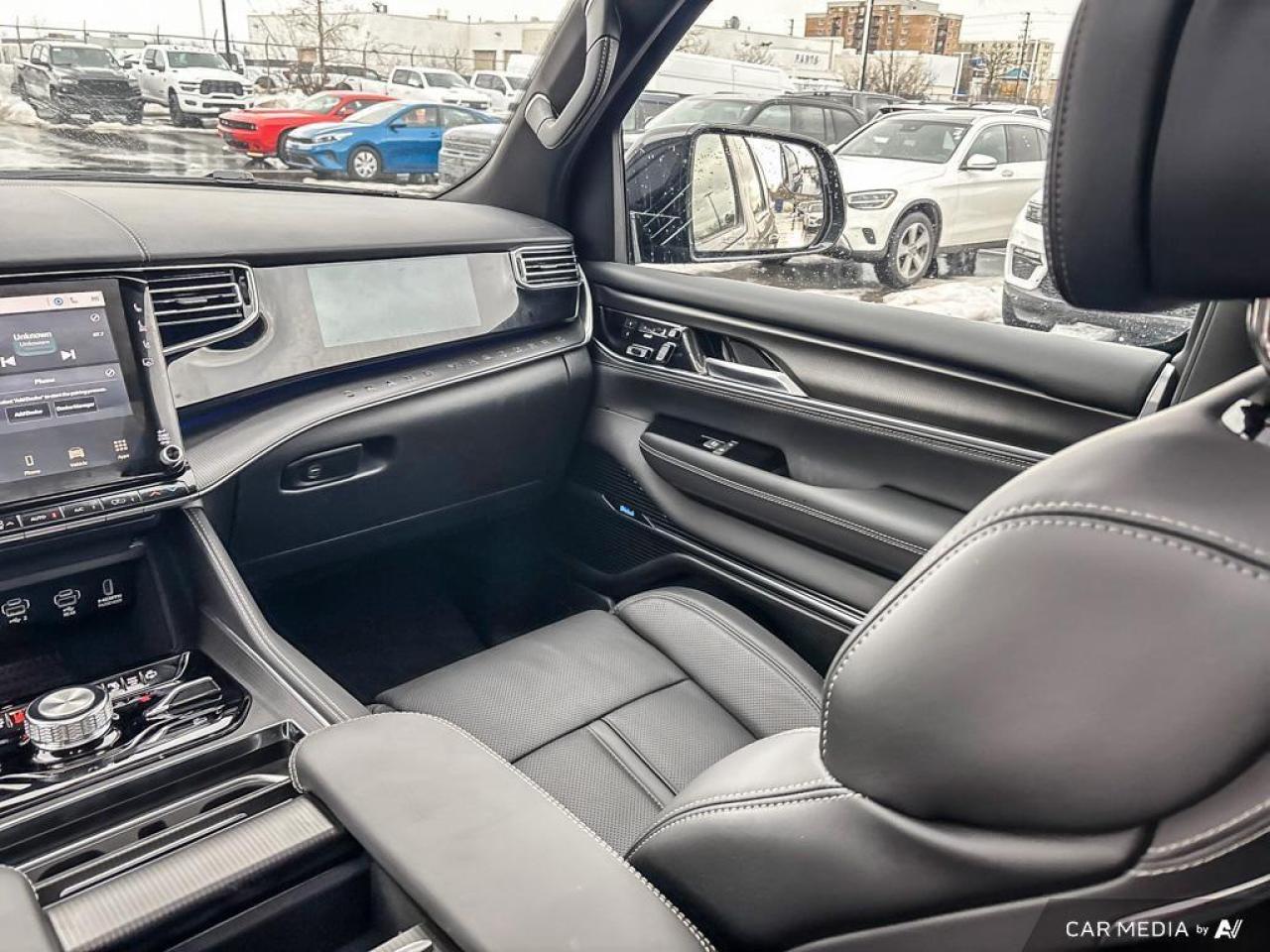 2026 Jeep Grand Wagoneer Summit 4dr 4x4 Photo