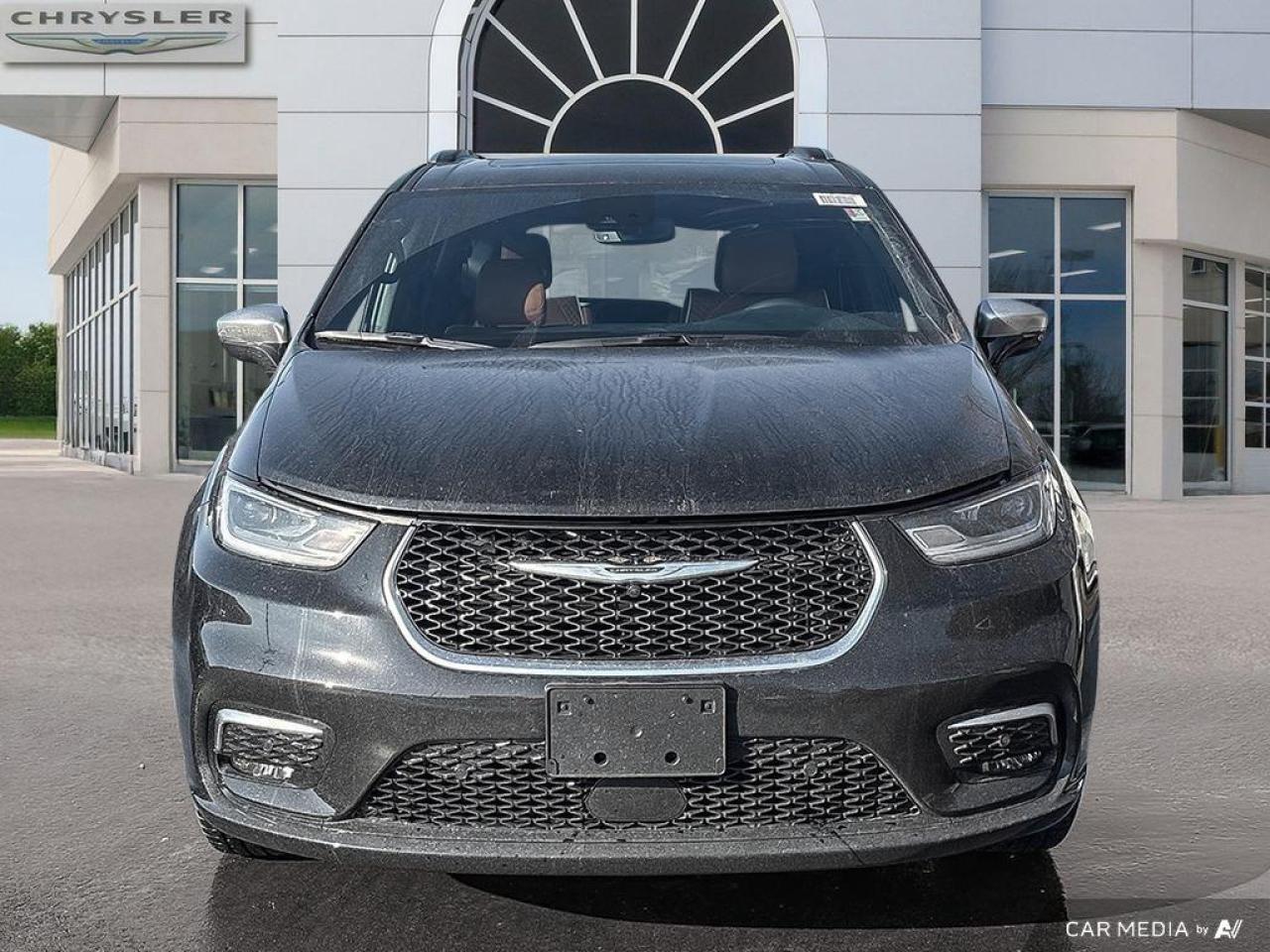 2026 Chrysler Pacifica Pinnacle All-Wheel Drive Passenger Van Photo