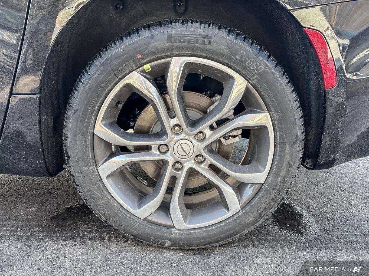 2026 Chrysler Pacifica Pinnacle All-Wheel Drive Passenger Van Photo