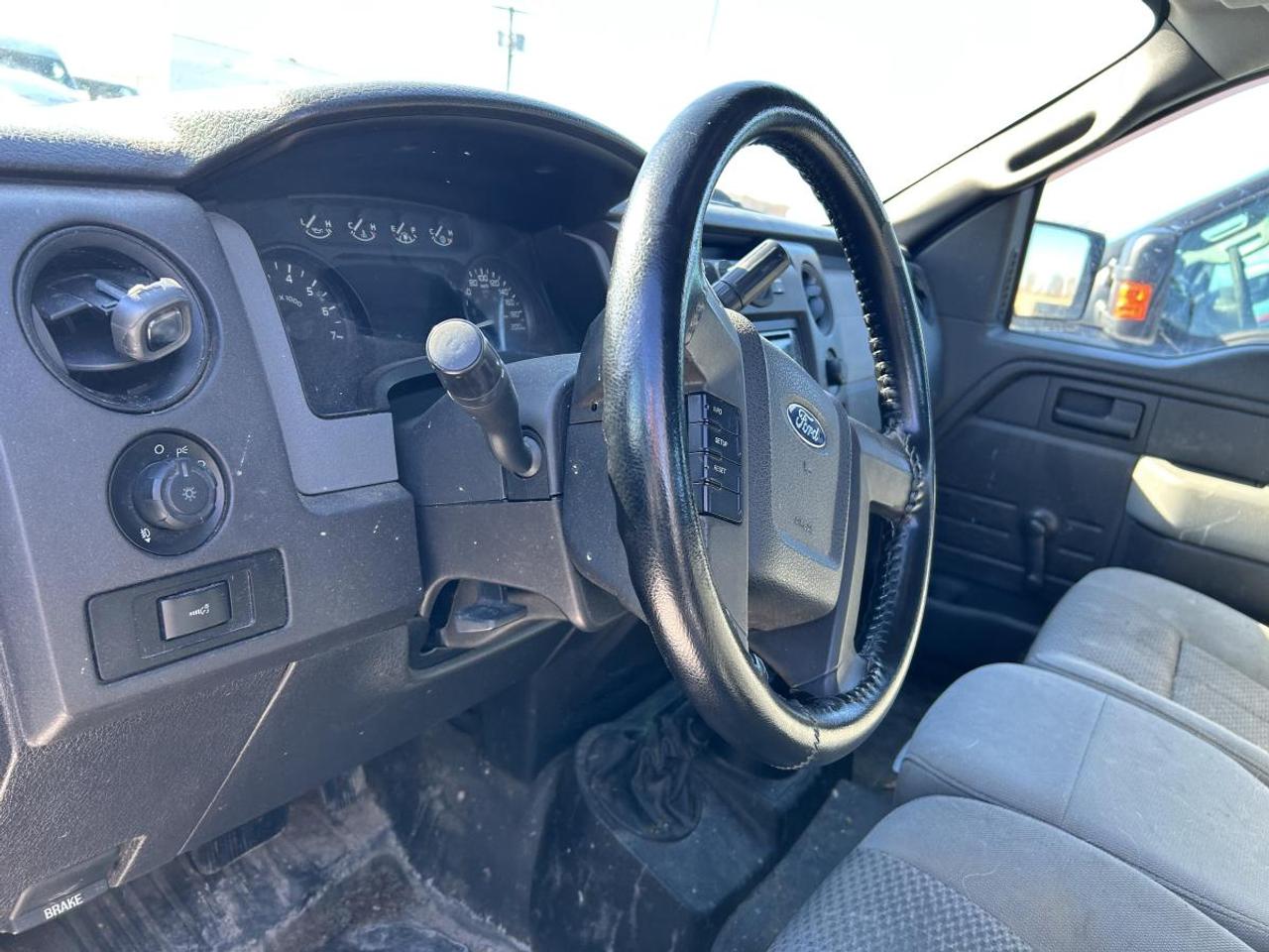 2011 Ford F-150 BASE Photo