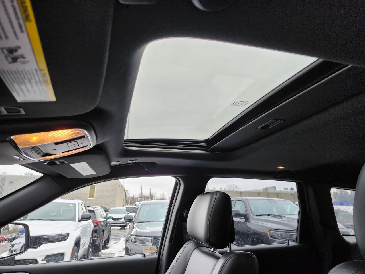 2022 Jeep Grand Cherokee WK Laredo 4dr 4x4 Photo