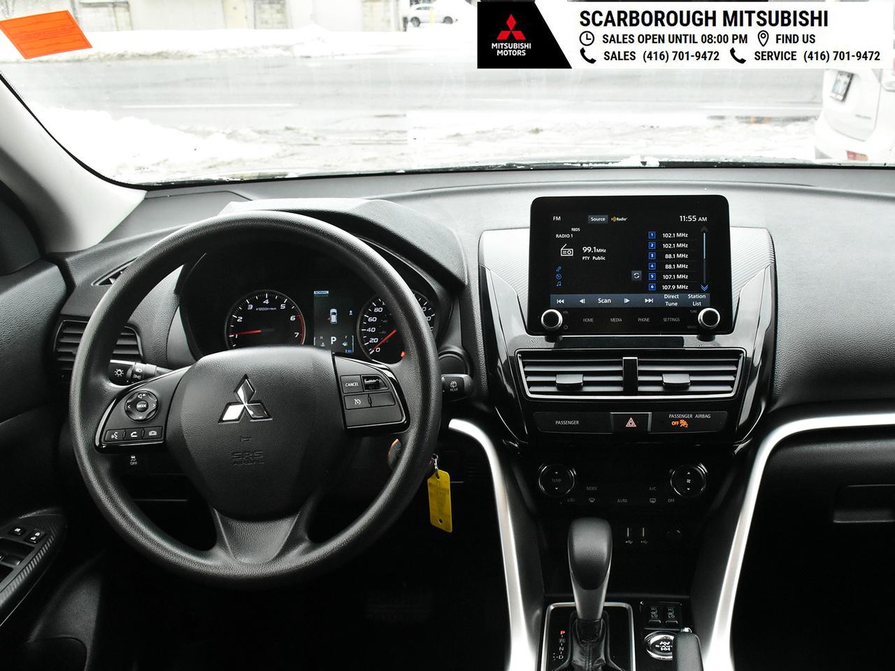 2024 Mitsubishi Eclipse Cross ES   4WD   Apple Carplay  Rear camera Photo