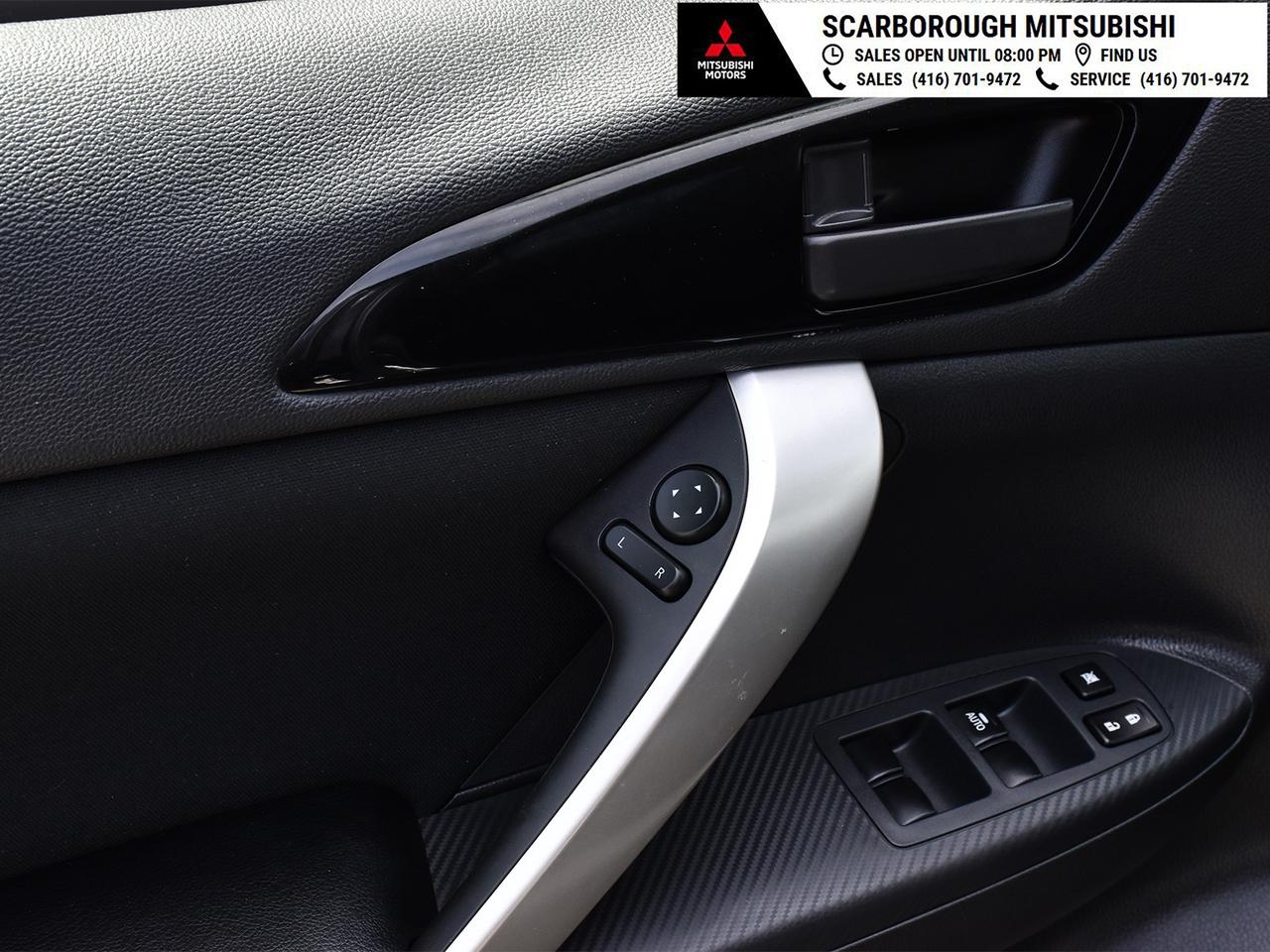 2024 Mitsubishi Eclipse Cross ES   4WD   Apple Carplay  Rear camera Photo