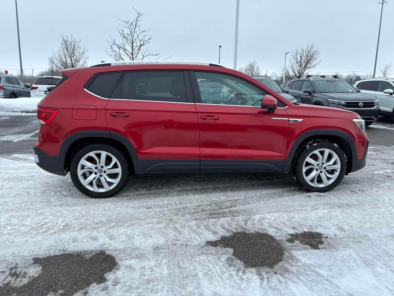 2022 Volkswagen Taos Comfortline 4dr All-Wheel Drive 4MOTION Photo4