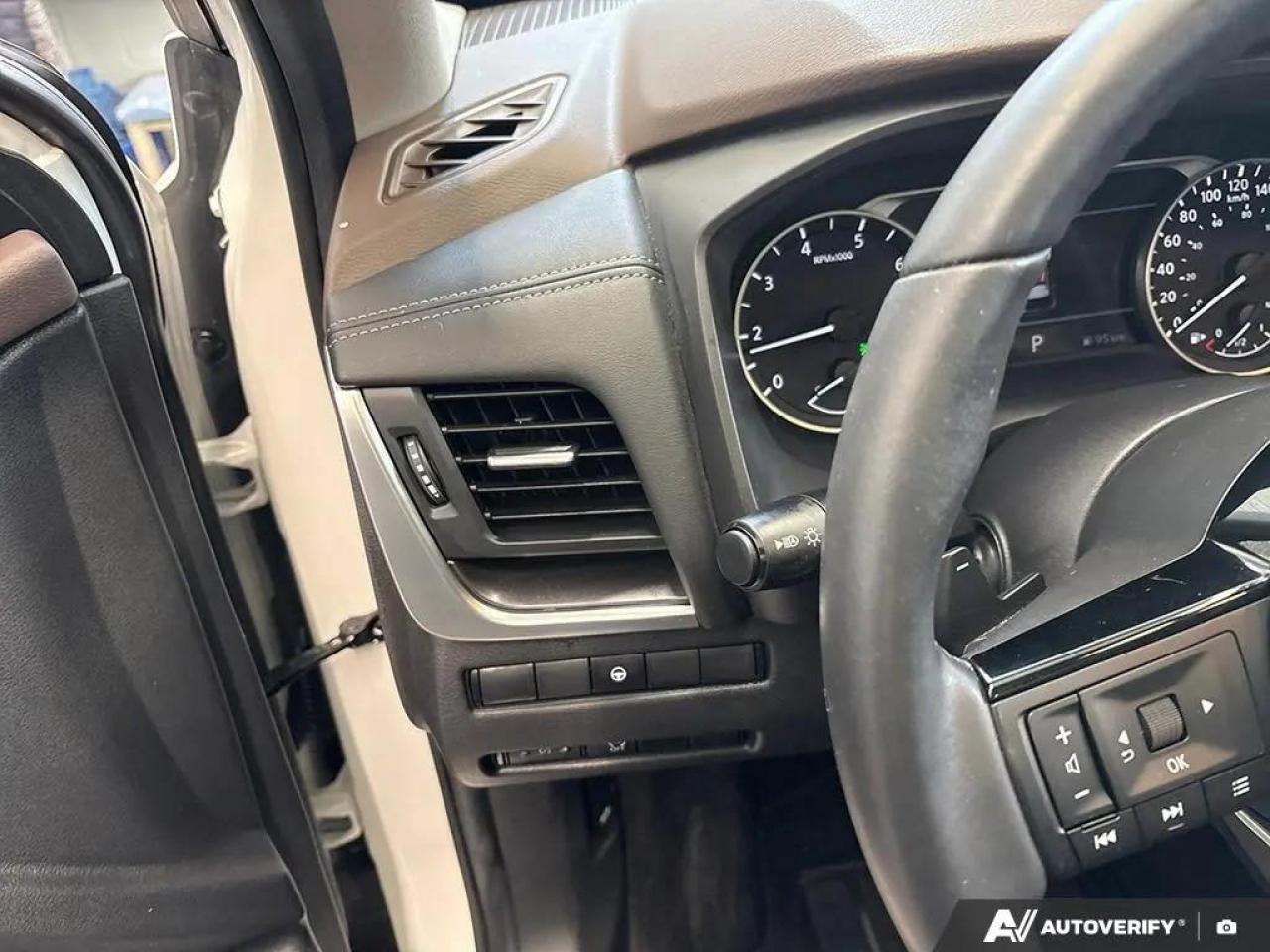 2024 Nissan Rogue SV Moonroof 4dr All-Wheel Drive Sport Utility Photo