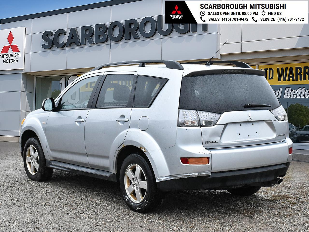 2009 Mitsubishi Outlander ES being sold as is Photo