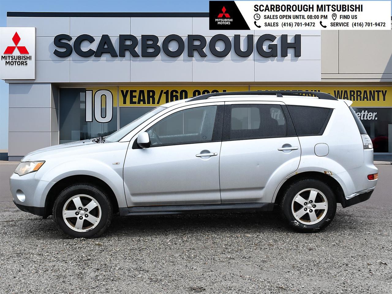 2009 Mitsubishi Outlander ES being sold as is Photo