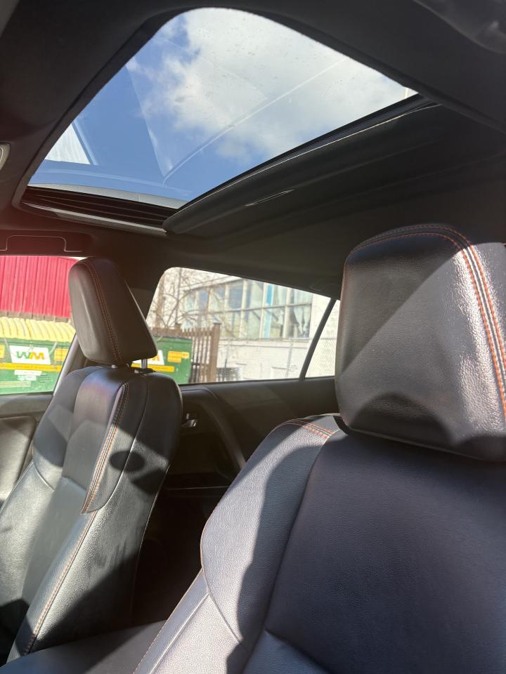 2016 Toyota RAV4 AWD 4dr SE Photo