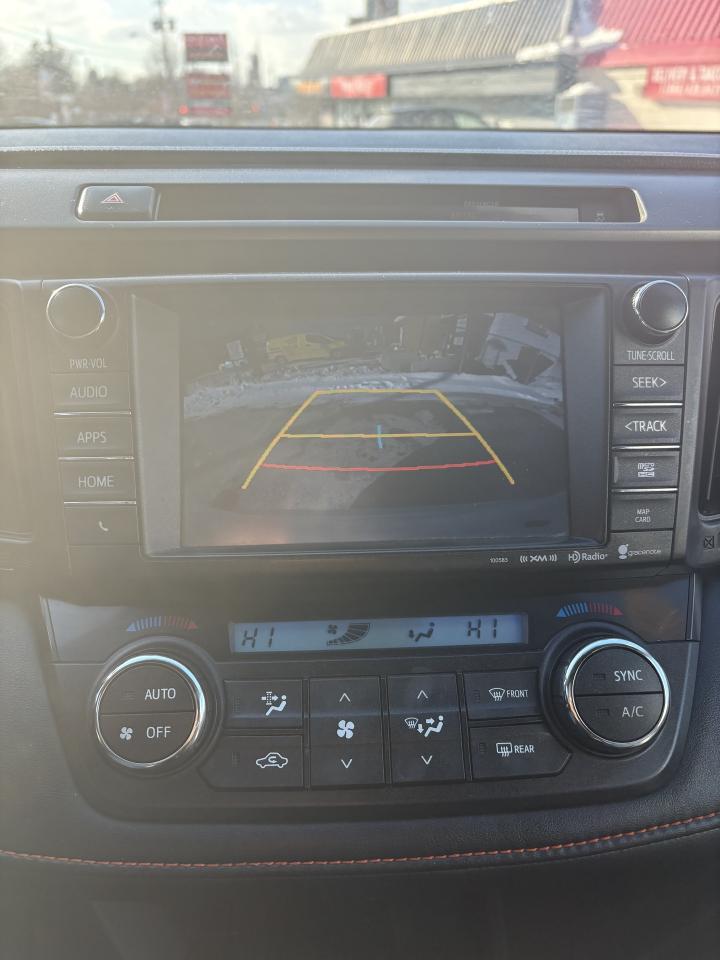 2016 Toyota RAV4 AWD 4dr SE Photo