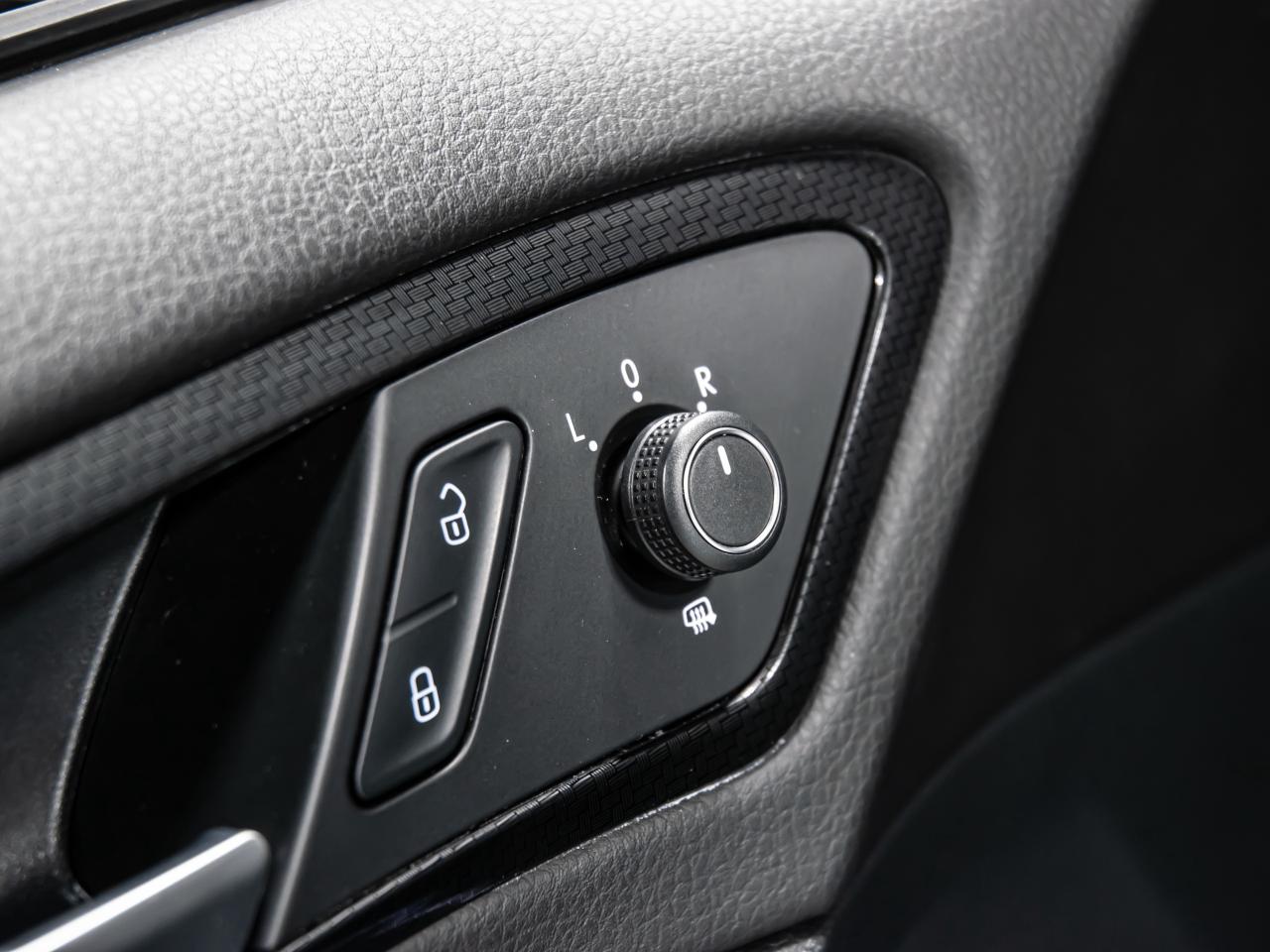 2019 Volkswagen Golf R 6 SPEED MANUAL BLIND SPOTS NAVI REAR VIEW CAMERA Photo