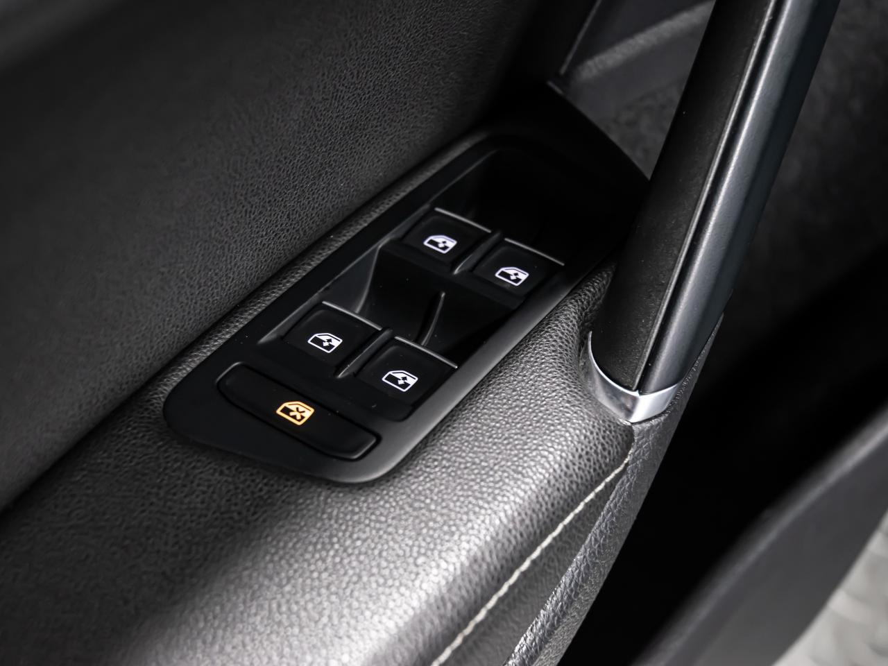 2019 Volkswagen Golf R 6 SPEED MANUAL BLIND SPOTS NAVI REAR VIEW CAMERA Photo