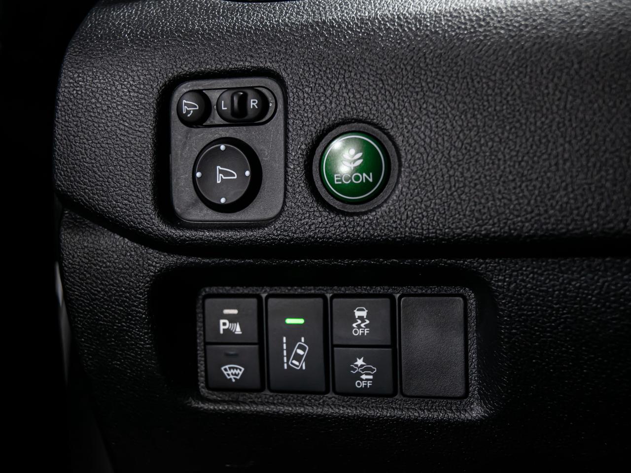 2018 Honda Pilot TOURING AWD REAR DVD NAVI REAR VIEW CAM 6 PASS Photo