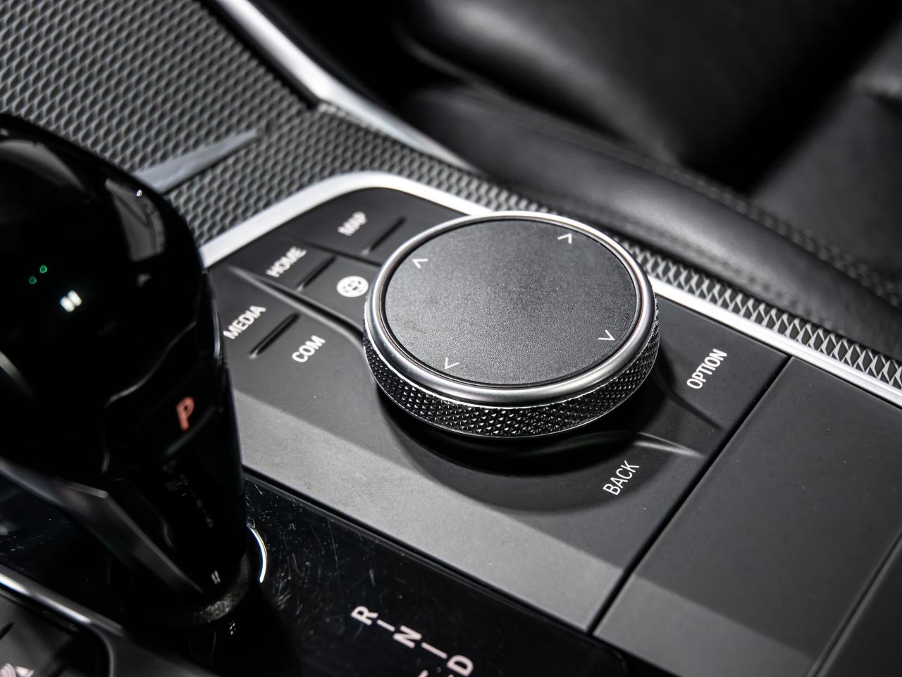 2022 BMW 3 Series 330i xDrive M SPORT HEADS UP BLIND SPOTS NAVI Photo