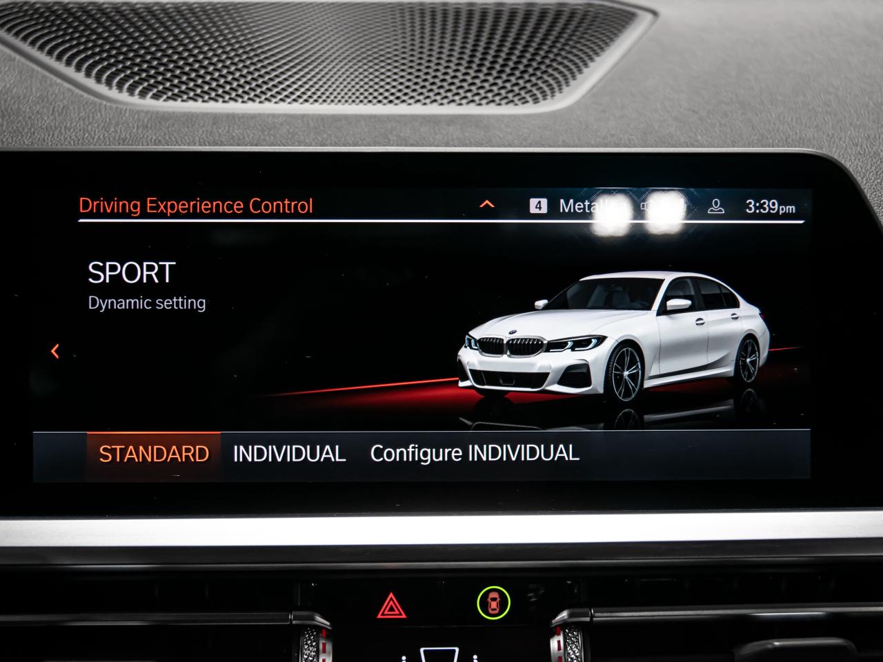 2022 BMW 3 Series 330i xDrive M SPORT HEADS UP BLIND SPOTS NAVI Photo