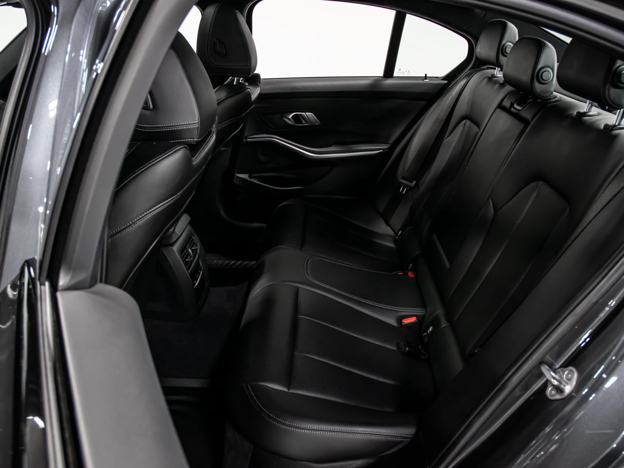 2022 BMW 3 Series 330e xDrive PLUG IN HYBRID BLIND SPOTS NAVI Photo