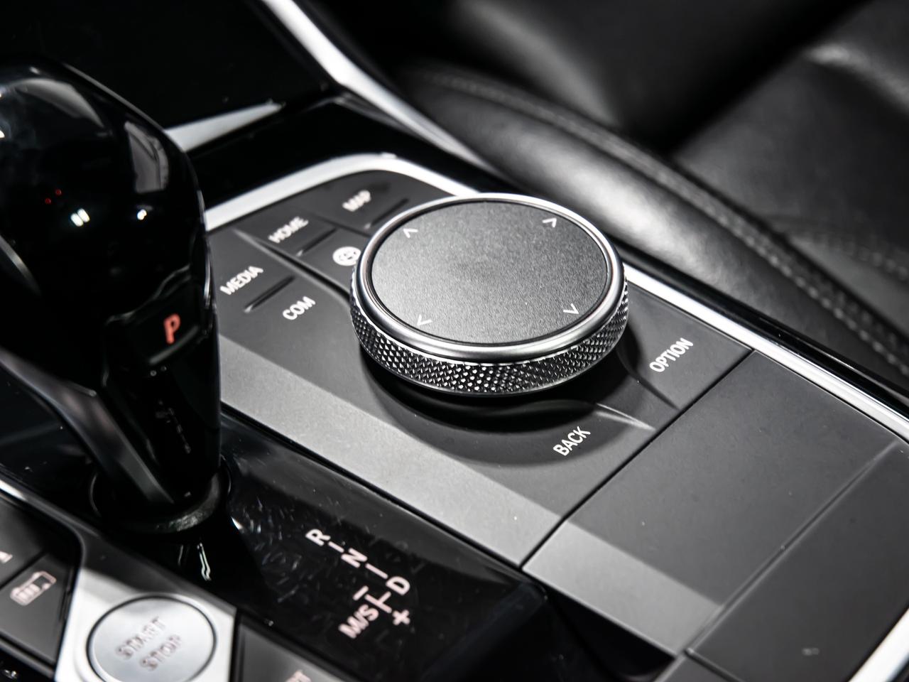 2022 BMW 3 Series 330e xDrive PLUG IN HYBRID BLIND SPOTS NAVI Photo