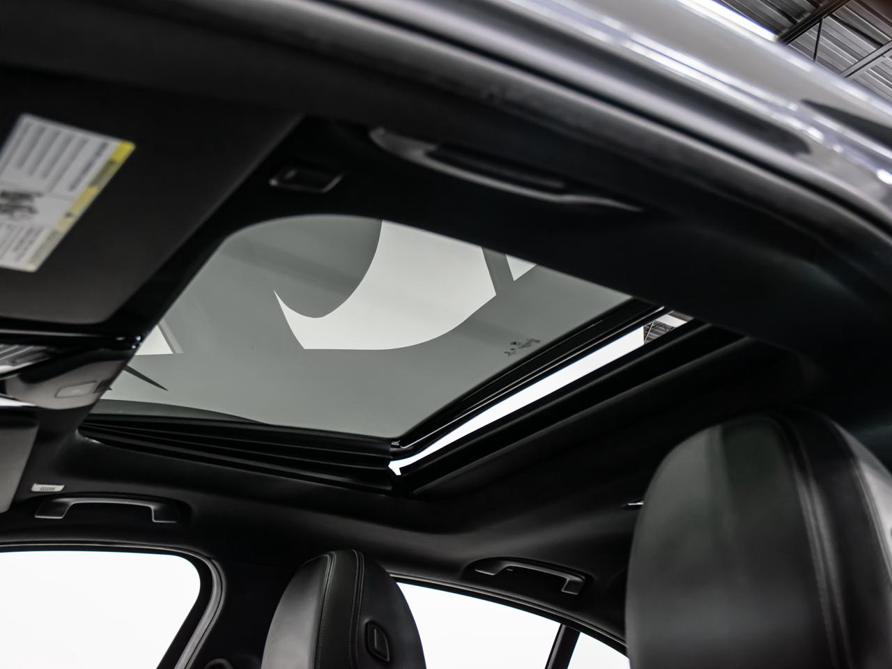 2022 BMW 3 Series 330e xDrive PLUG IN HYBRID BLIND SPOTS NAVI Photo