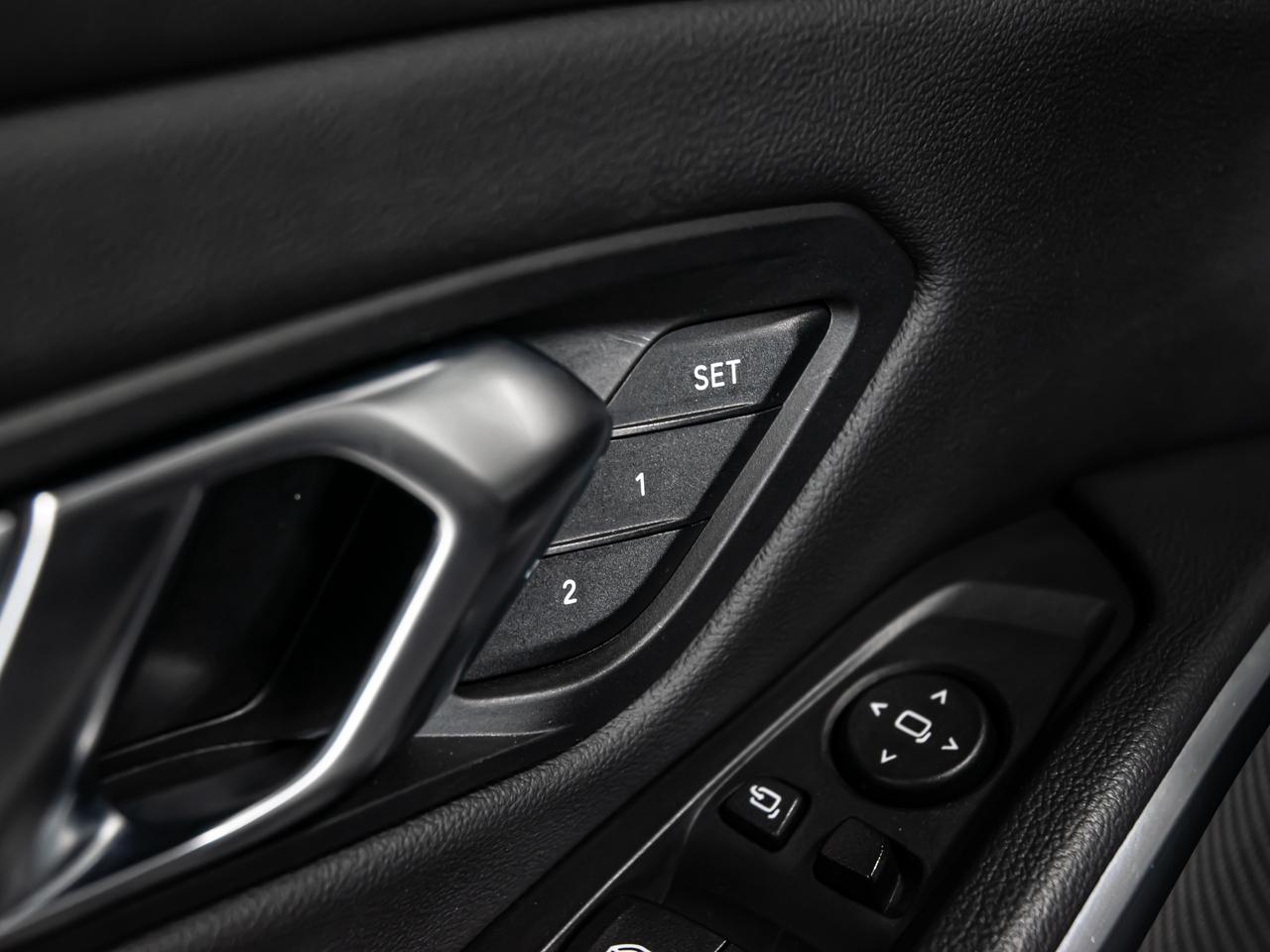 2022 BMW 3 Series 330e xDrive PLUG IN HYBRID BLIND SPOTS NAVI Photo