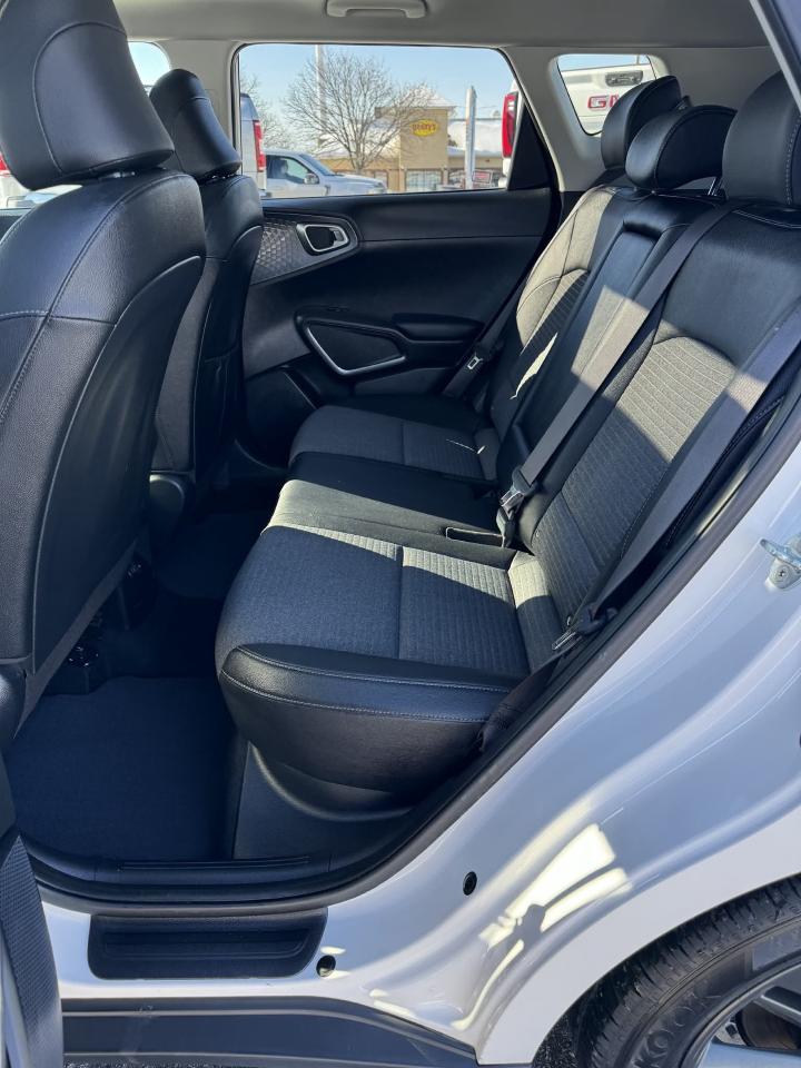 2022 Kia Soul EX Plus Photo