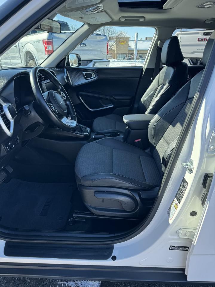 2022 Kia Soul EX Plus Photo