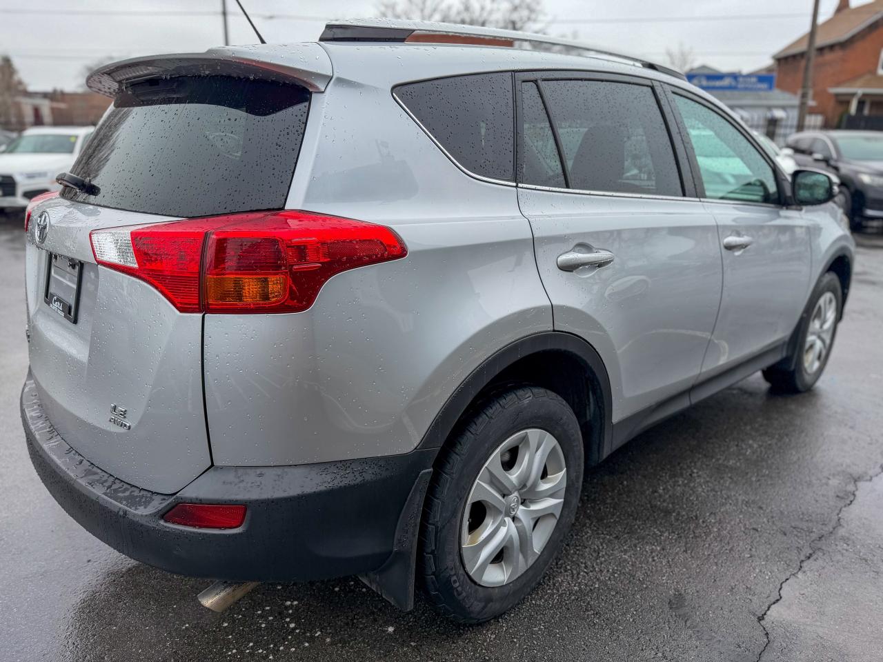 2015 Toyota RAV4 LE/AWD/CAMERA/REMOTE/2.5L/FUEL EFFICIENT ... Photo