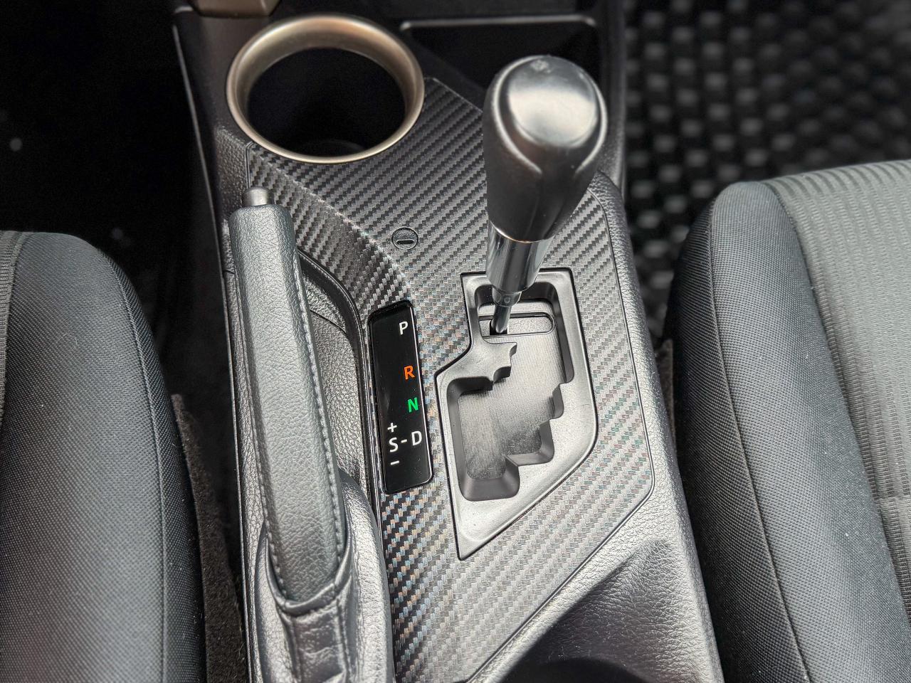 2015 Toyota RAV4 LE/AWD/CAMERA/REMOTE/2.5L/FUEL EFFICIENT ... Photo