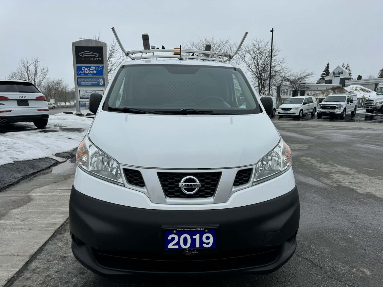 2019 Nissan NV200 I4 SV Photo