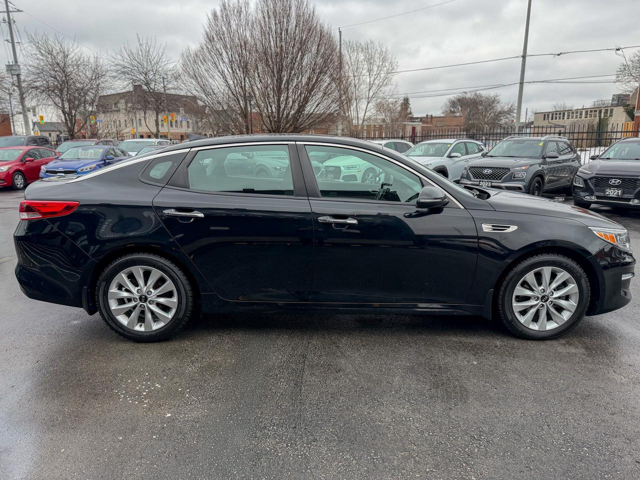 2016 Kia Optima LX+/CAMERA/SERVICE RECORDS/LOW KM/PUSH START/2.4L Photo