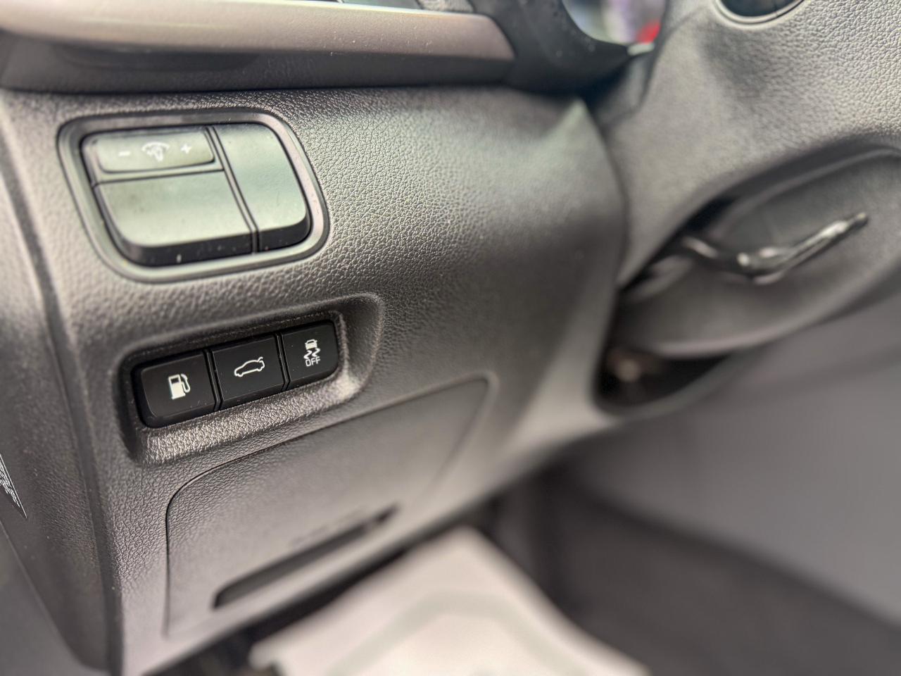 2016 Kia Optima LX+/CAMERA/SERVICE RECORDS/LOW KM/PUSH START/2.4L Photo