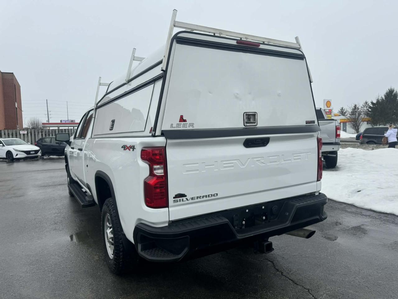 2022 Chevrolet SILVERADO 2500HD 4WD Crew Cab 172  Work Truck Photo2