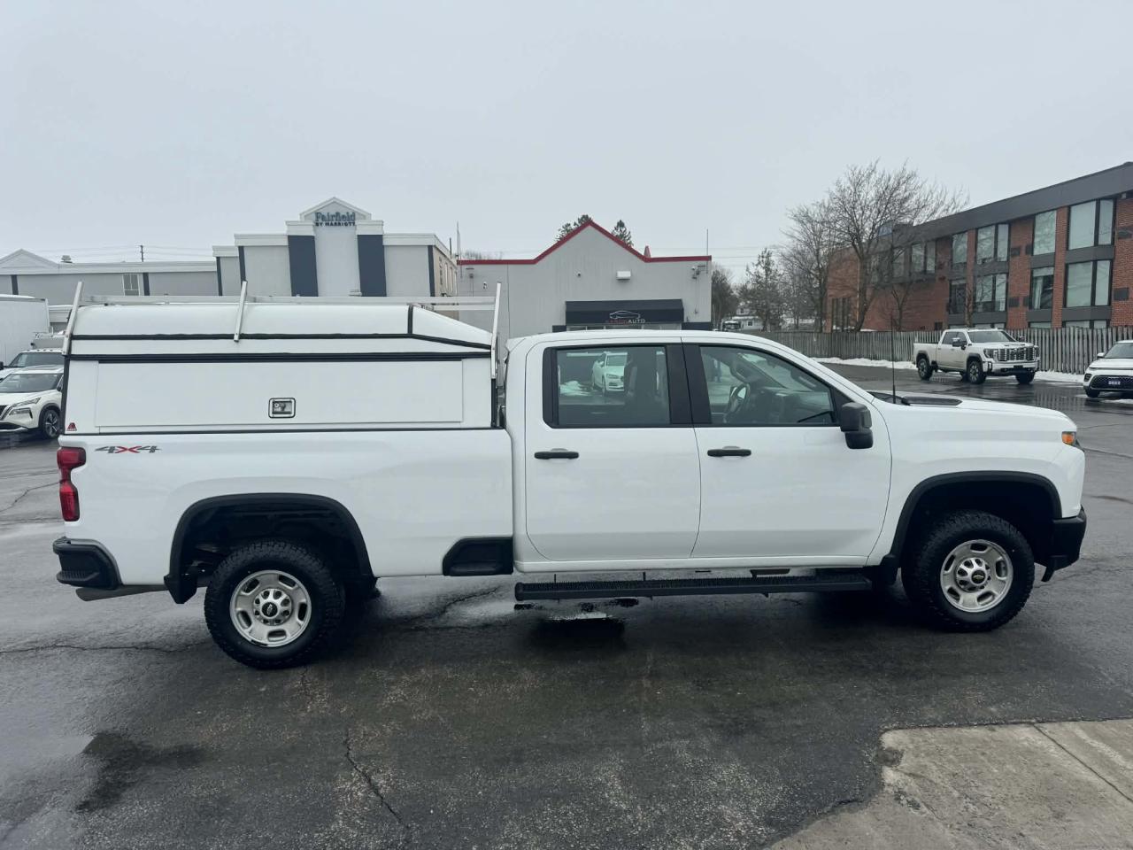 2022 Chevrolet SILVERADO 2500HD 4WD Crew Cab 172  Work Truck Photo