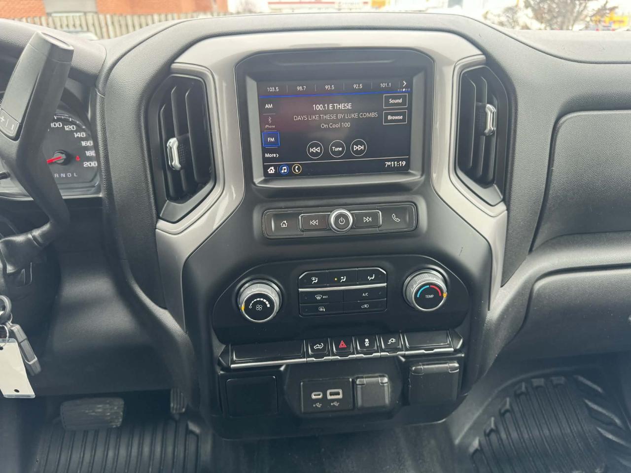 2022 Chevrolet SILVERADO 2500HD 4WD Crew Cab 172  Work Truck Photo