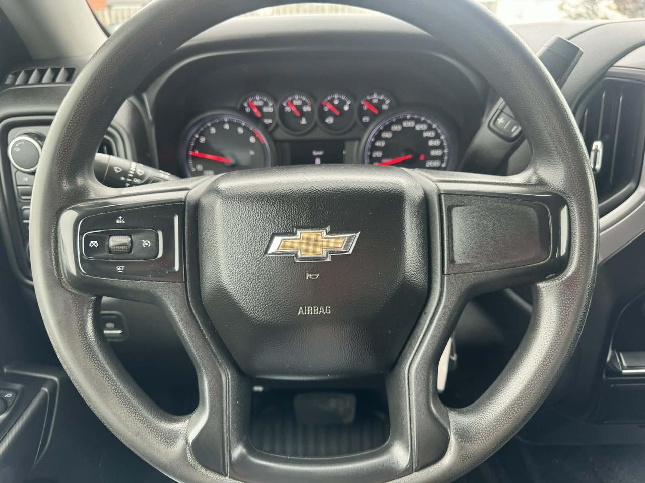 2022 Chevrolet SILVERADO 2500HD 4WD Crew Cab 172  Work Truck Photo