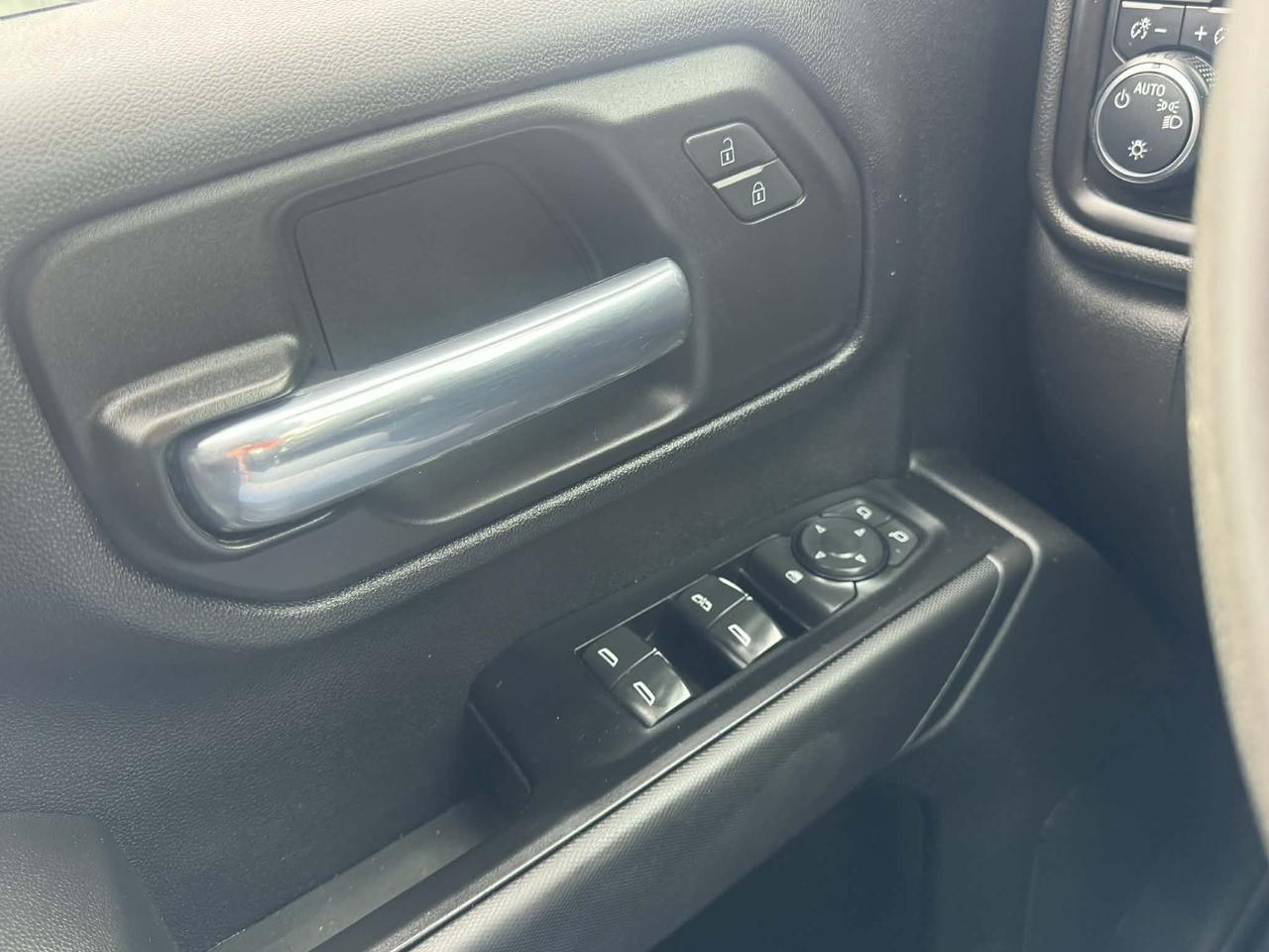 2022 Chevrolet SILVERADO 2500HD 4WD Crew Cab 172  Work Truck Photo