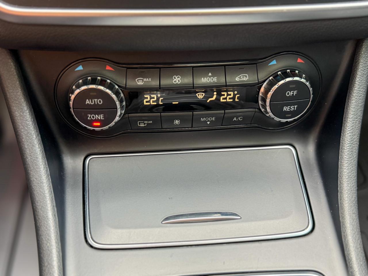 2018 Mercedes-Benz CLA CLA 250 4MATIC/BSM/NAVI/CAMERA/SERVICE RECORDS Photo