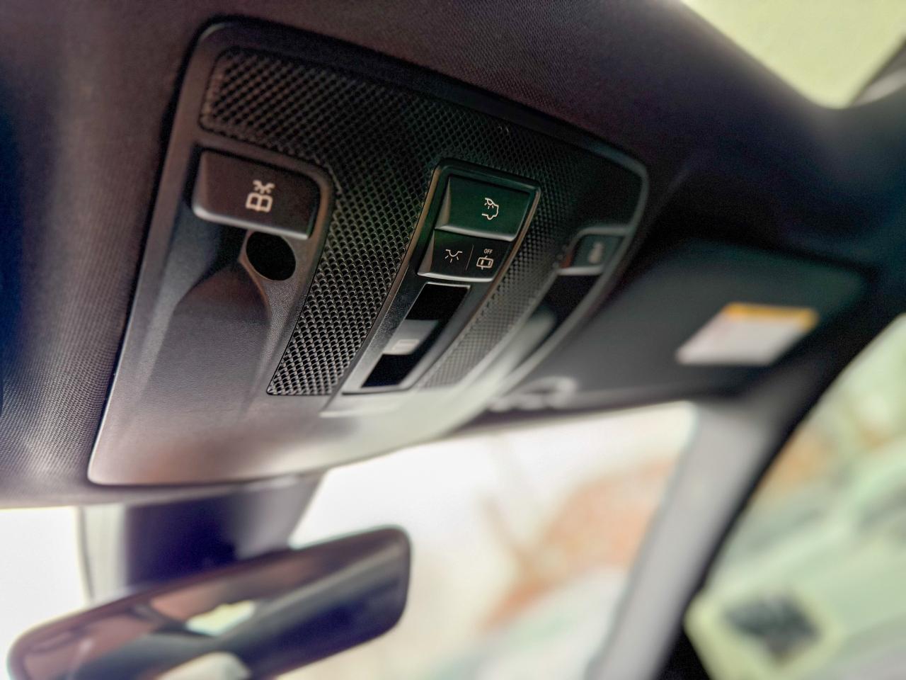 2018 Mercedes-Benz CLA CLA 250 4MATIC/BSM/NAVI/CAMERA/SERVICE RECORDS Photo