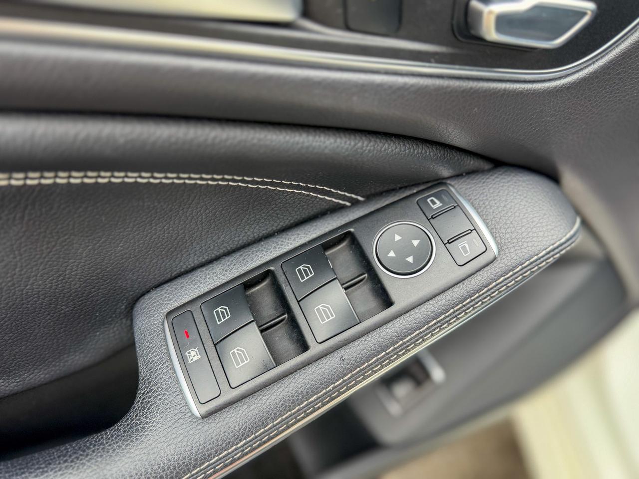 2018 Mercedes-Benz CLA CLA 250 4MATIC/BSM/NAVI/CAMERA/SERVICE RECORDS Photo