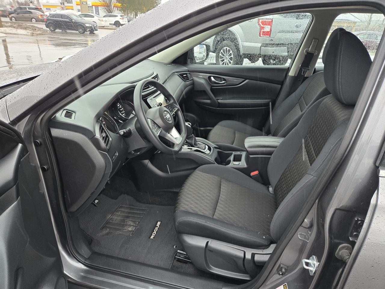 2017 Nissan Rogue AWD 4dr S Photo