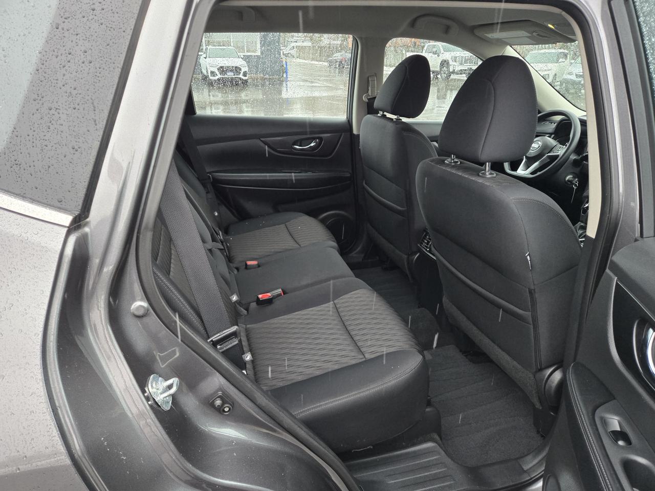 2017 Nissan Rogue AWD 4dr S Photo