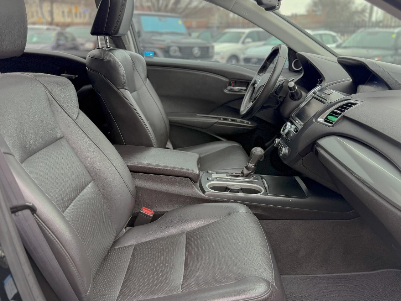 2017 Acura RDX AWD 4dr Tech Pkg Photo