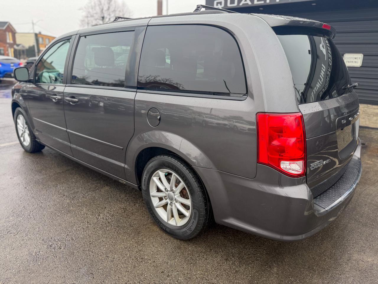 2017 Dodge Grand Caravan SXT/DVD PLAYER/CAMERA/STOW'N GO/NO ACCIDENTS/3.6L Photo