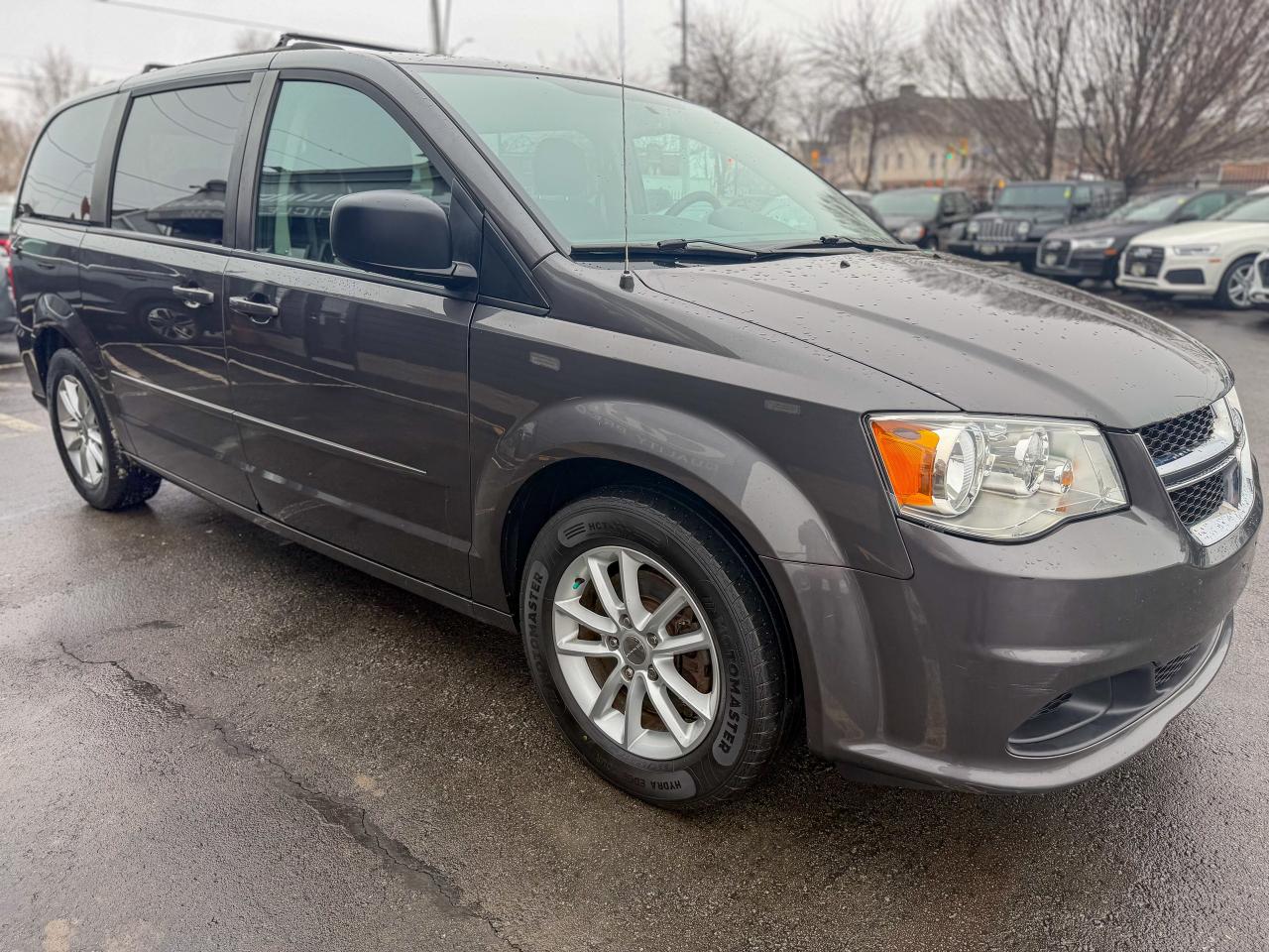 2017 Dodge Grand Caravan SXT/DVD PLAYER/CAMERA/STOW'N GO/NO ACCIDENTS/3.6L Photo